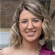 Graduada en Educación Primaria. Cursando un Máster actualmente. Doy clases particulares o cuido a niñ@s desde infantil, primaria y ESO. Asignaturas de primaria: Todas. Asignaturas de ESO: Matemáticas